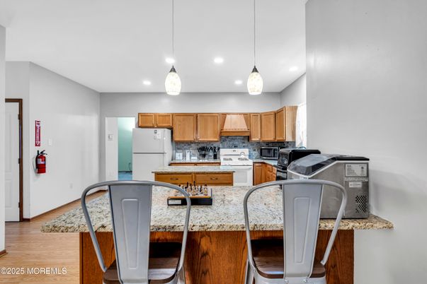 Interior, Kitchen, Pendant Lights, Recessed Lighting, Wood Texture Flooring