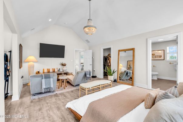 Bathroom, Bedroom, Interior, Living room, Pendant Lights, Recessed Lighting, Wood Texture Flooring