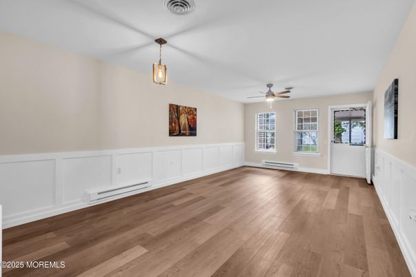 Empty room, Interior, Pendant Lights, Wood Texture Flooring