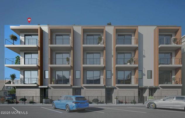 Exterior, Facade, Rowhouse