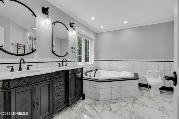 Bathroom, Dual Sink Vanities, Interior, Marble, Recessed Lighting