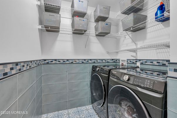 Interior, Washer