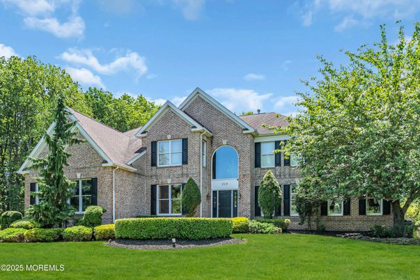 Exterior, Facade, Brick Facade, Brick Traditional