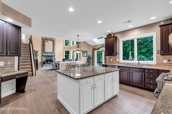 Dining room, Interior, Kitchen, Pendant Lights, Recessed Lighting, Wood Texture Flooring