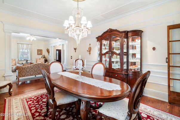 Chandelier, Dining room, Interior, Living room, Wood Texture Flooring