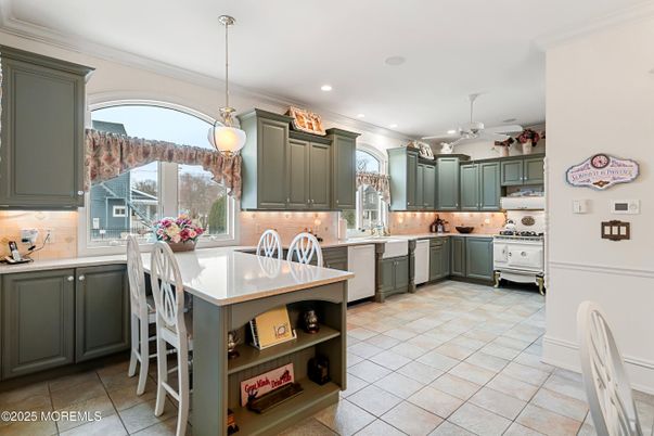 Interior, Kitchen, Pendant Lights, Recessed Lighting