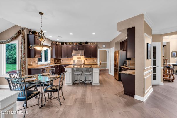 Dining room, Interior, Kitchen, Pendant Lights, Recessed Lighting, Wood Texture Flooring