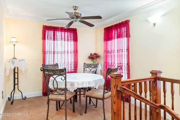 Dining room, Interior