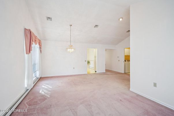 Empty room, Interior, Pendant Lights