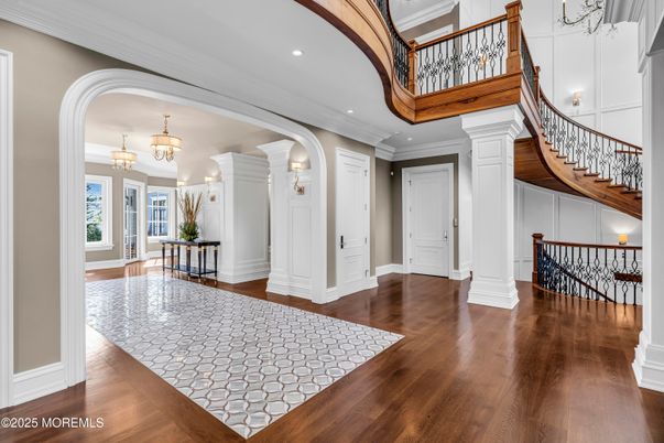 Chandelier, Interior, Recessed Lighting, Wood Texture Flooring