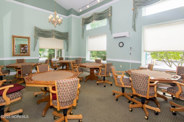 Chandelier, Dining room, Game Room, Interior