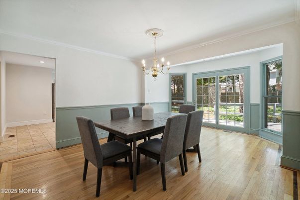 Chandelier, Dining room, Interior, Pendant Lights, Wood Texture Flooring