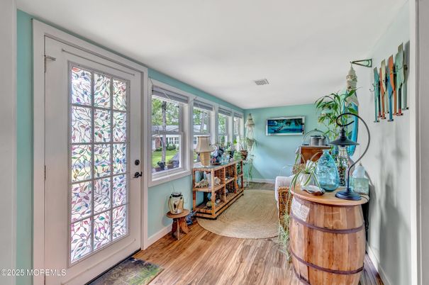 Interior, Sun Room, Wood Texture Flooring