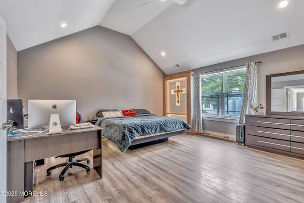 Bedroom, Home Office, Interior, Recessed Lighting, Wood Texture Flooring