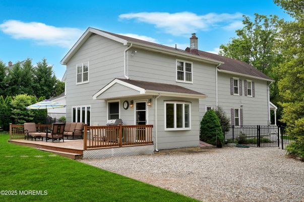 Backyard, Exterior, Facade, Farmhouse