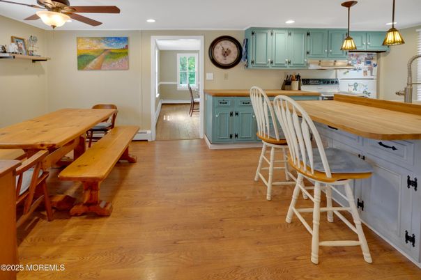 Dining room, Interior, Kitchen, Pendant Lights, Recessed Lighting, Wood Texture Flooring