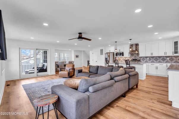 Interior, Kitchen, Living room, Pendant Lights, Recessed Lighting, Stainless Steel Appliances, Wood Texture Flooring