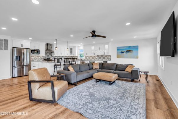 Interior, Kitchen, Living room, Pendant Lights, Recessed Lighting, Stainless Steel Appliances, Wood Texture Flooring