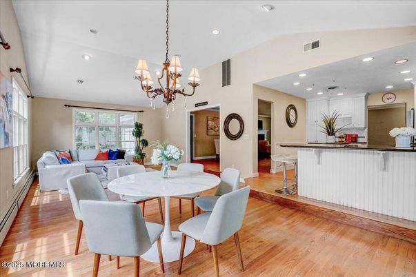 Chandelier, Dining room, Interior, Living room, Recessed Lighting, Wood Texture Flooring