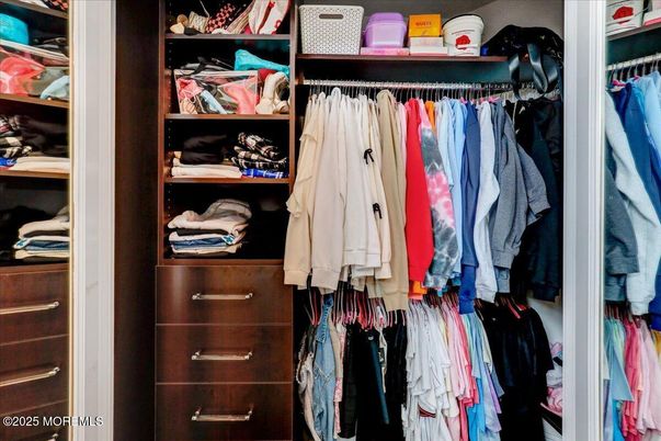Interior, Walk-in Closets