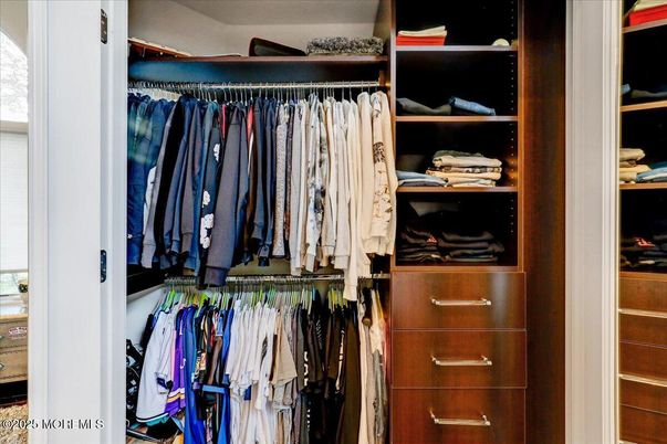 Interior, Walk-in Closets