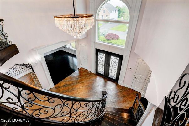 Chandelier, Interior, Wood Texture Flooring
