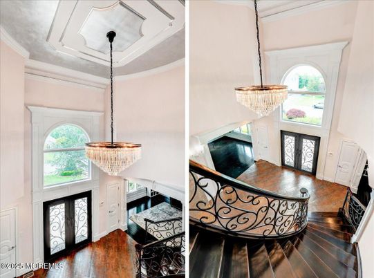 Chandelier, Interior, Wood Texture Flooring