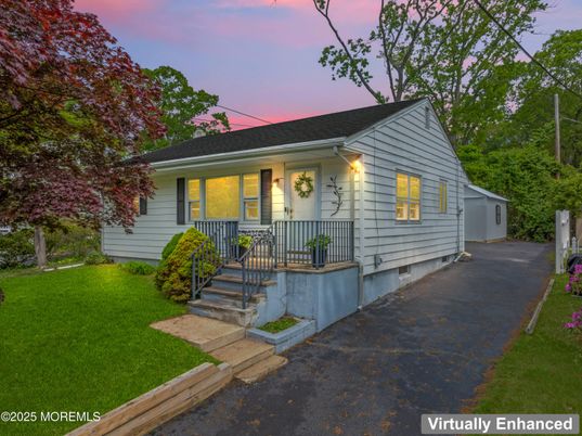 Backyard, Exterior, Facade, Cape Cod