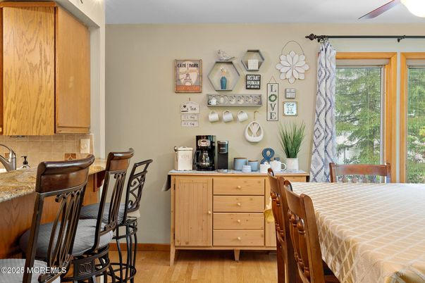 Dining room, Interior, Wood Texture Flooring
