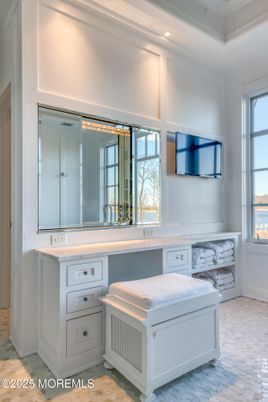 Bathroom, Interior, Recessed Lighting, Water