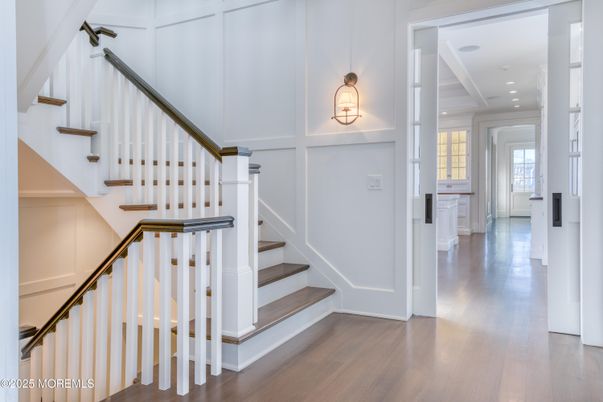 Interior, Pendant Lights, Recessed Lighting, Wood Texture Flooring