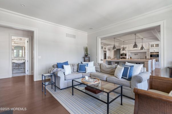 Interior, Kitchen, Living room, Pendant Lights, Recessed Lighting, Wood Texture Flooring