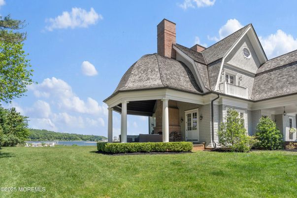 Backyard, Exterior, Water