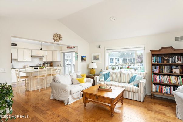 Dining room, Interior, Kitchen, Living room, Stainless Steel Appliances, Wood Texture Flooring