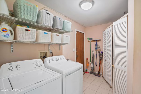 Interior, Utility Closets, Washer