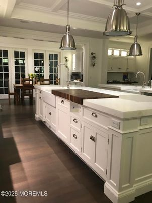 Dining room, Interior, Kitchen, Pendant Lights, Recessed Lighting, Wood Texture Flooring