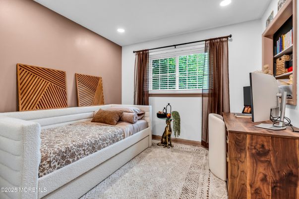 Bedroom, Home Office, Interior, Recessed Lighting