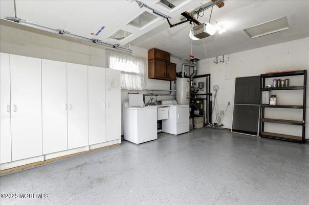 Garage, Interior, Washer