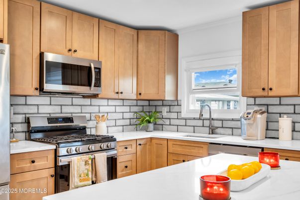 Interior, Kitchen, Stainless Steel Appliances