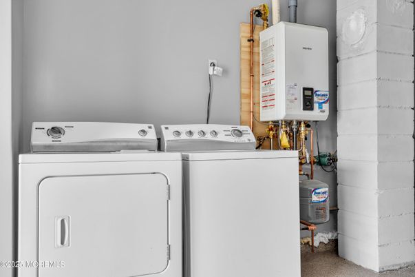 Interior, Utility Closets, Washer
