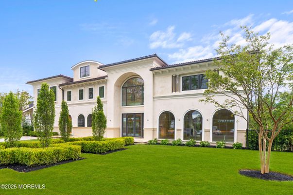 Backyard, Exterior, Facade, Mediterranean