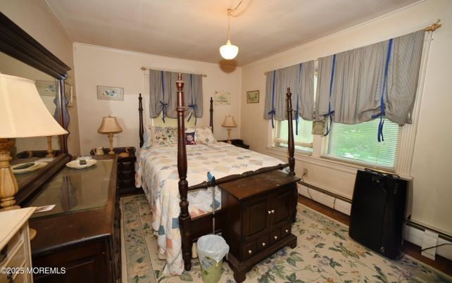 Bedroom, Interior, Pendant Lights