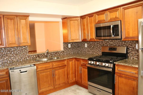 Interior, Kitchen, Stainless Steel Appliances