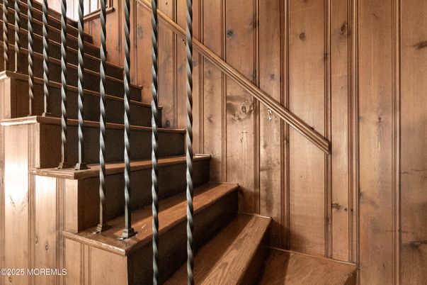 Interior, Wooden Walls
