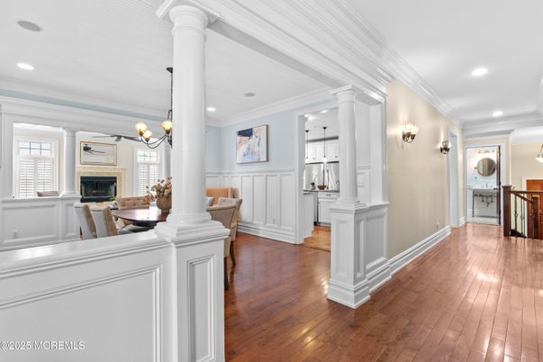 Chandelier, Dining room, Fireplace, Interior, Recessed Lighting, Wood Texture Flooring