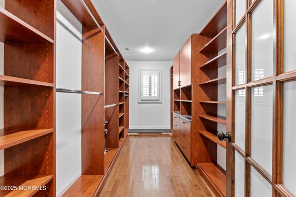 Interior, Recessed Lighting, Walk-in Closets, Wood Texture Flooring