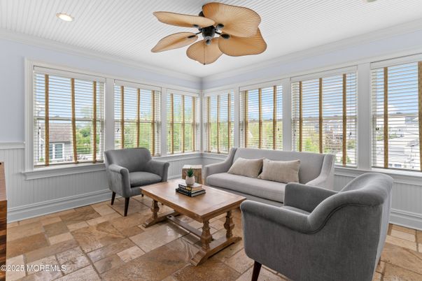 Interior, Living room, Recessed Lighting, Sun Room