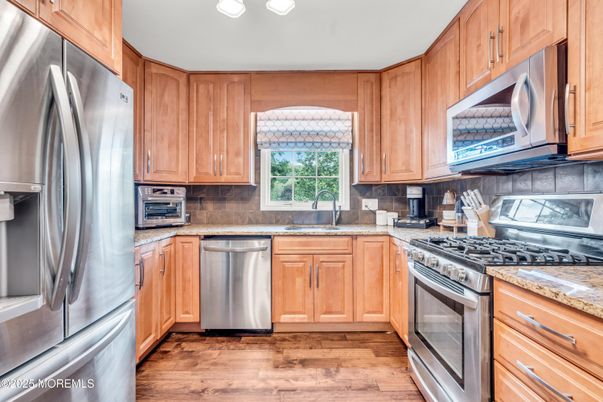 Interior, Kitchen, Stainless Steel Appliances, Wood Texture Flooring