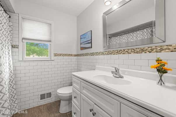 Bathroom, Interior, Wood Texture Flooring