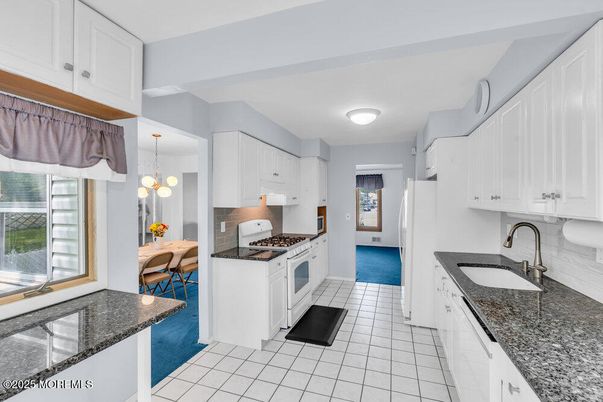 Interior, Kitchen, Pendant Lights
